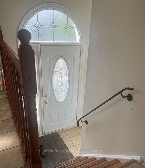 141 Morton Way Main Brampton ON L6Y 2P7