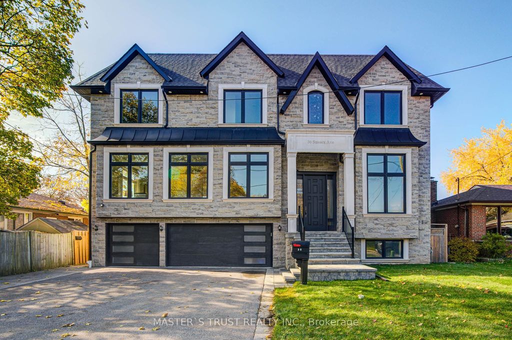 Photo of 36 Sussex Avenue, Richmond Hill, ON L4C 2E6 (MLS # N12502492)