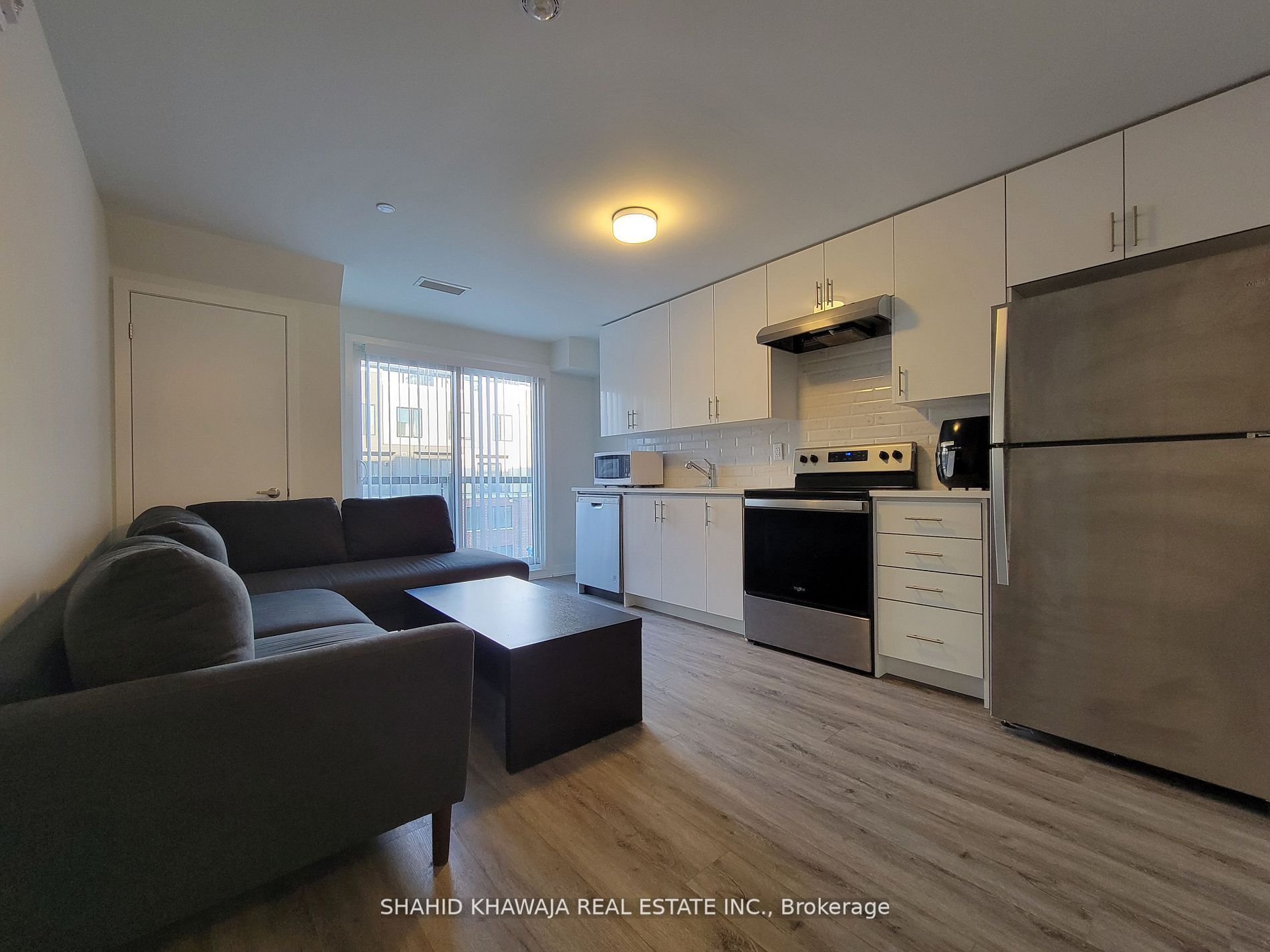 3401 Ridgeway Drive E 304