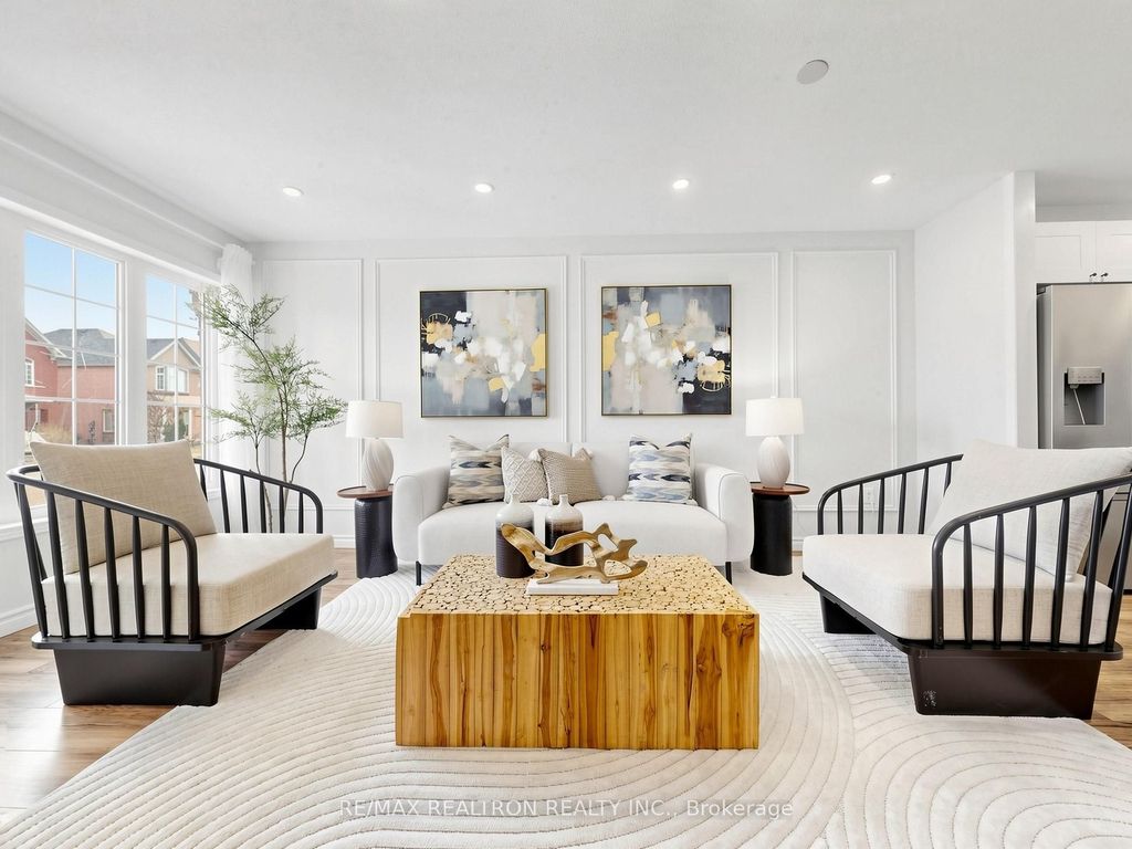 Photo of 22 Westcliffe Crescent, Richmond Hill, ON L4E 0S1 (MLS # N13044524)