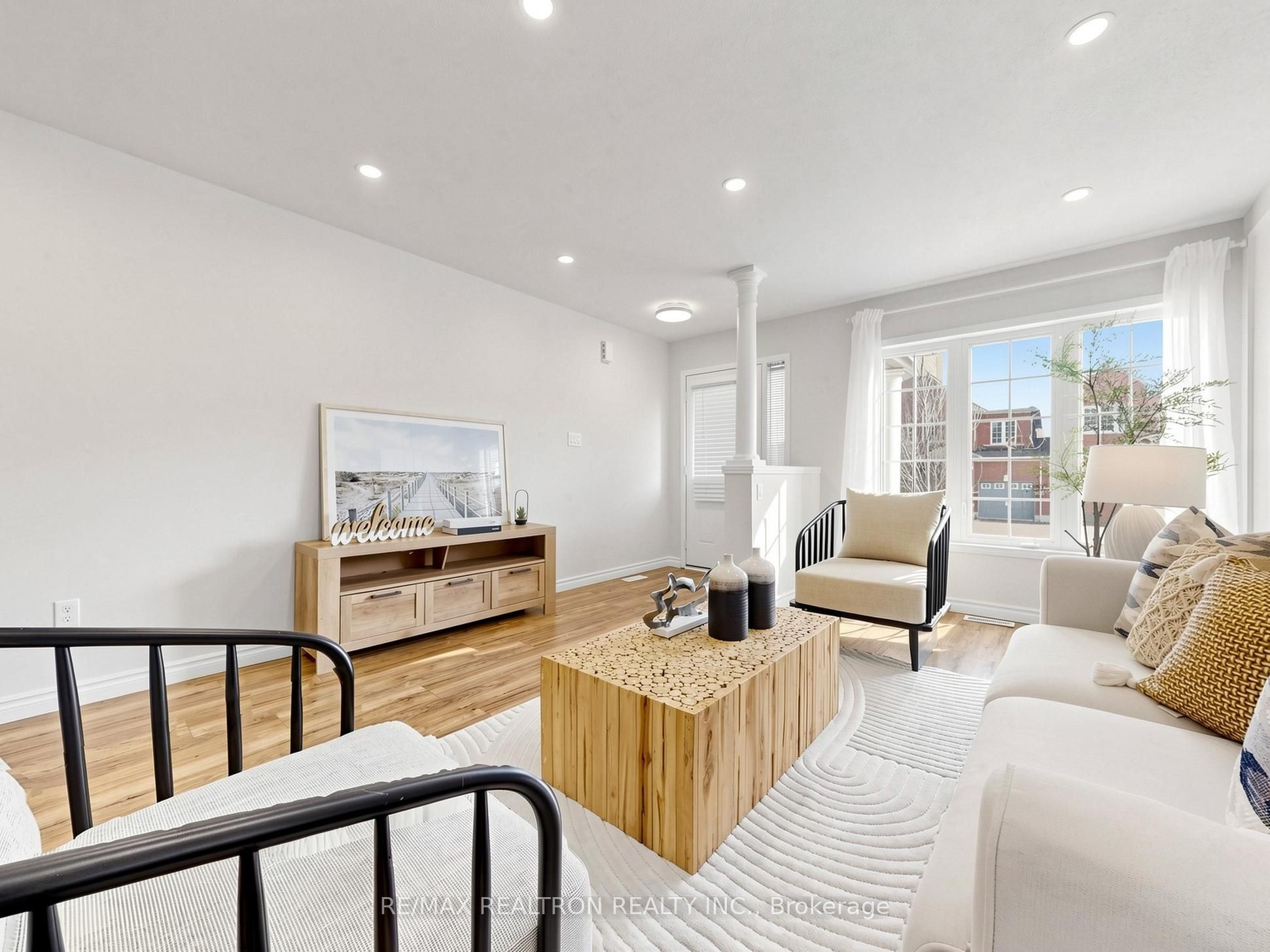 22 Westcliffe Crescent