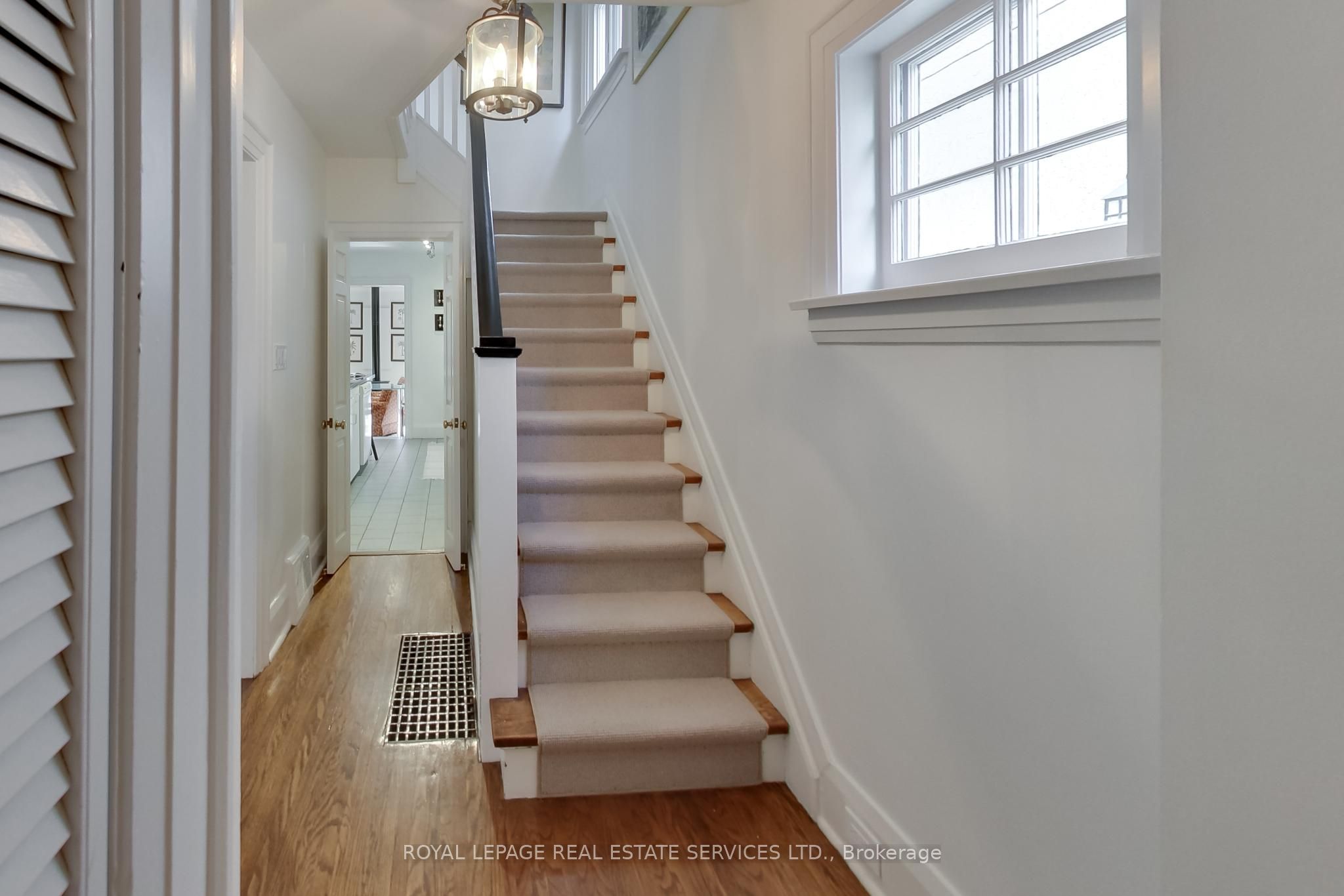 738 Huron Street