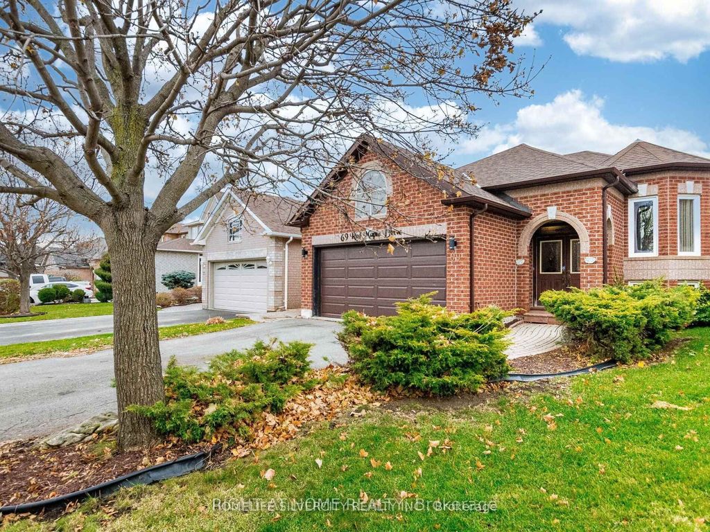 Photo of 69 Red Maple Drive, Brampton, ON L6X 4M1 (MLS # W12751202)