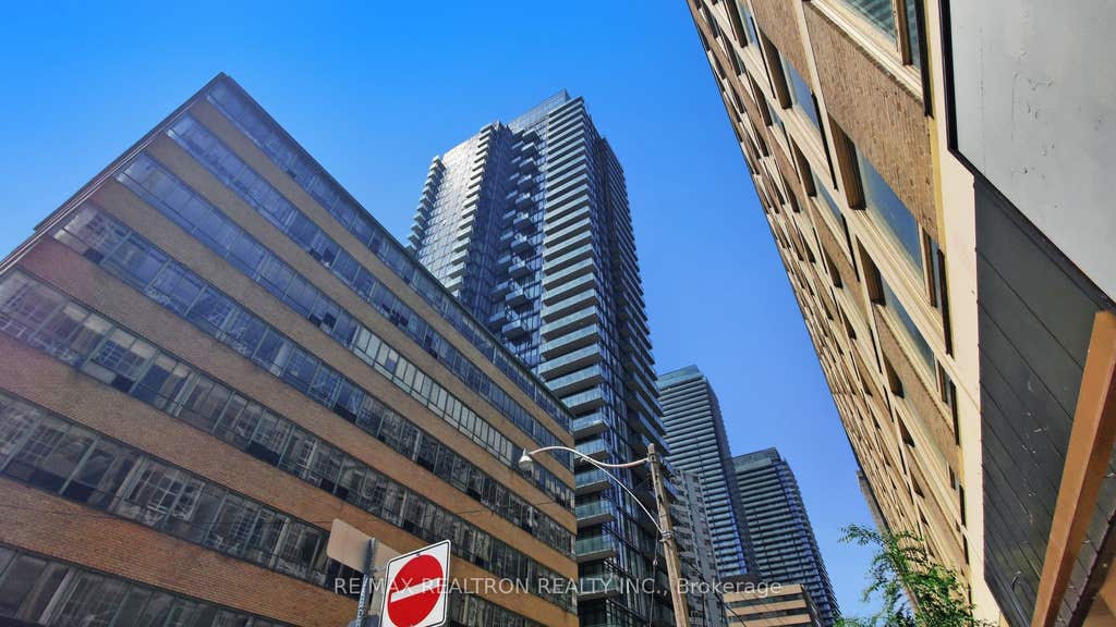 Photo of 75 St Nicholas Street #3208, Toronto, ON M4Y 0A5 (MLS # C13235612)