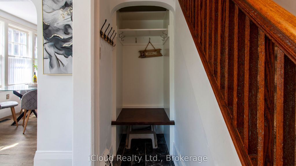 Photo of 605 Maitland Street, London East, ON N6B 2Z8 (MLS # X12596364)