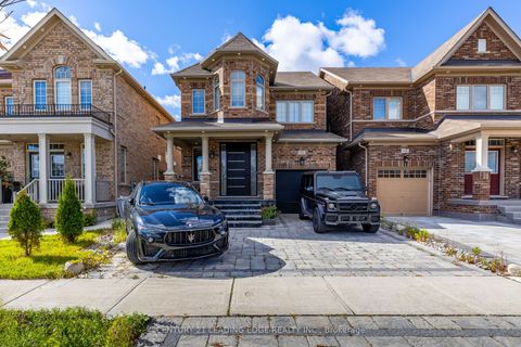 102 MACTIER Drive Vaughan ON L4H 4T9