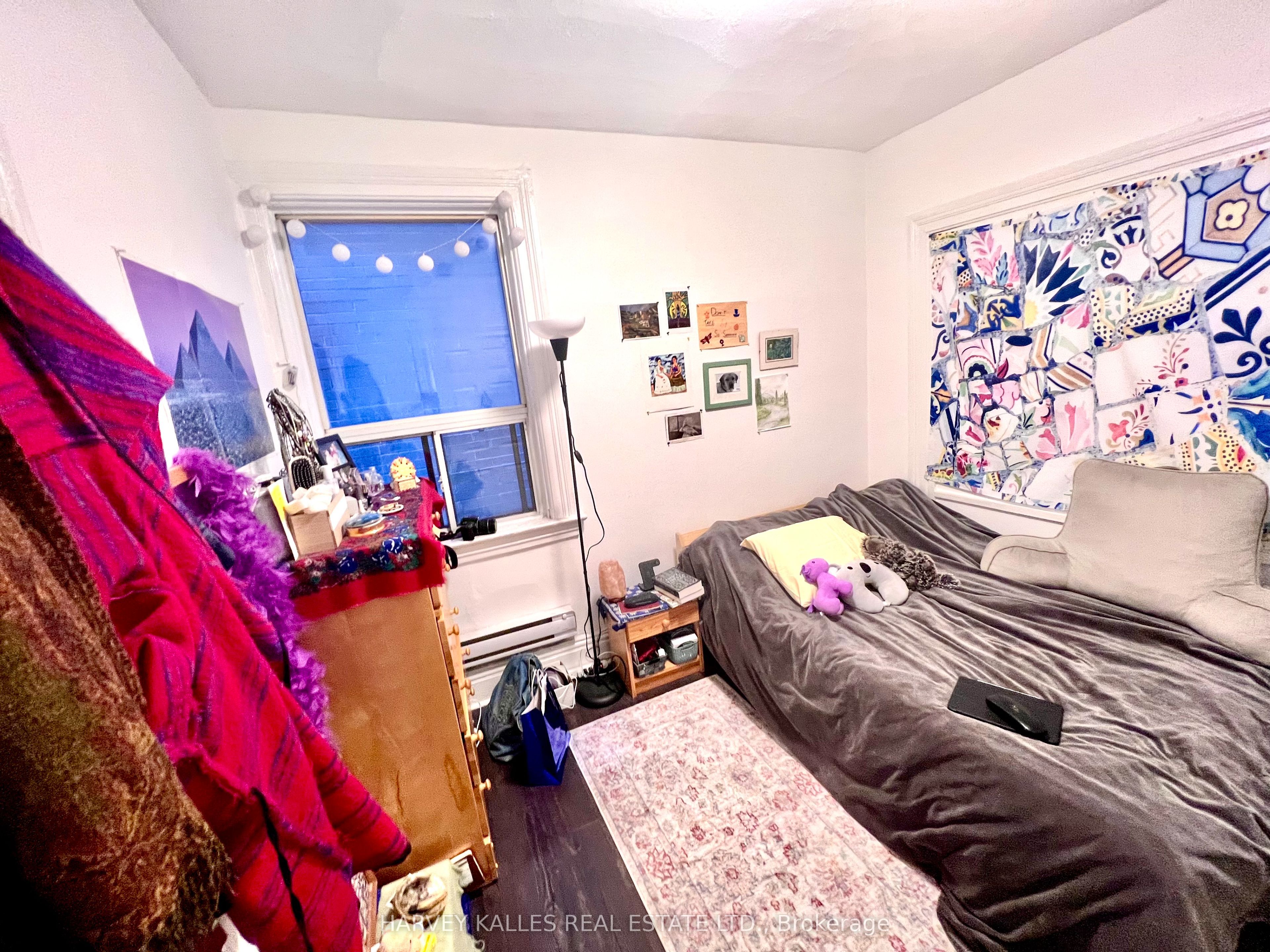 791 Bathurst Street 2nd floor