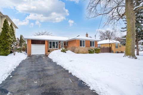 71 Hillcroft Drive Toronto ON M9B 4X6