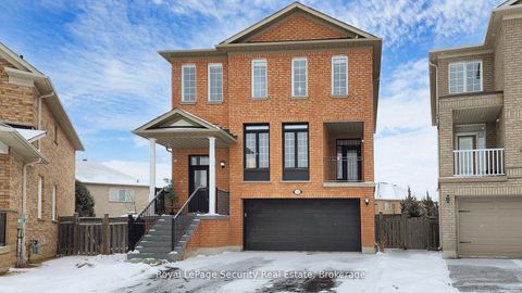 128 Daiseyfield Crescent Vaughan ON L4H 2T7