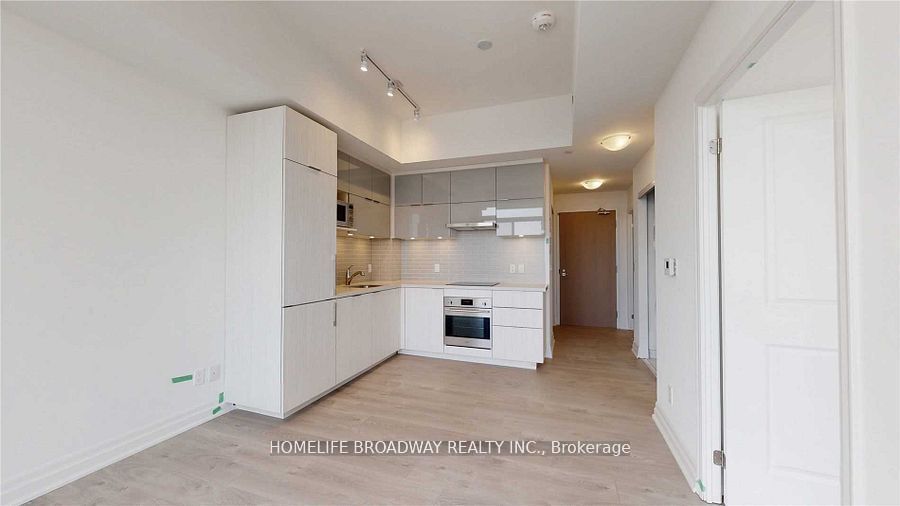 8 Rouge Valley Drive W 1209B