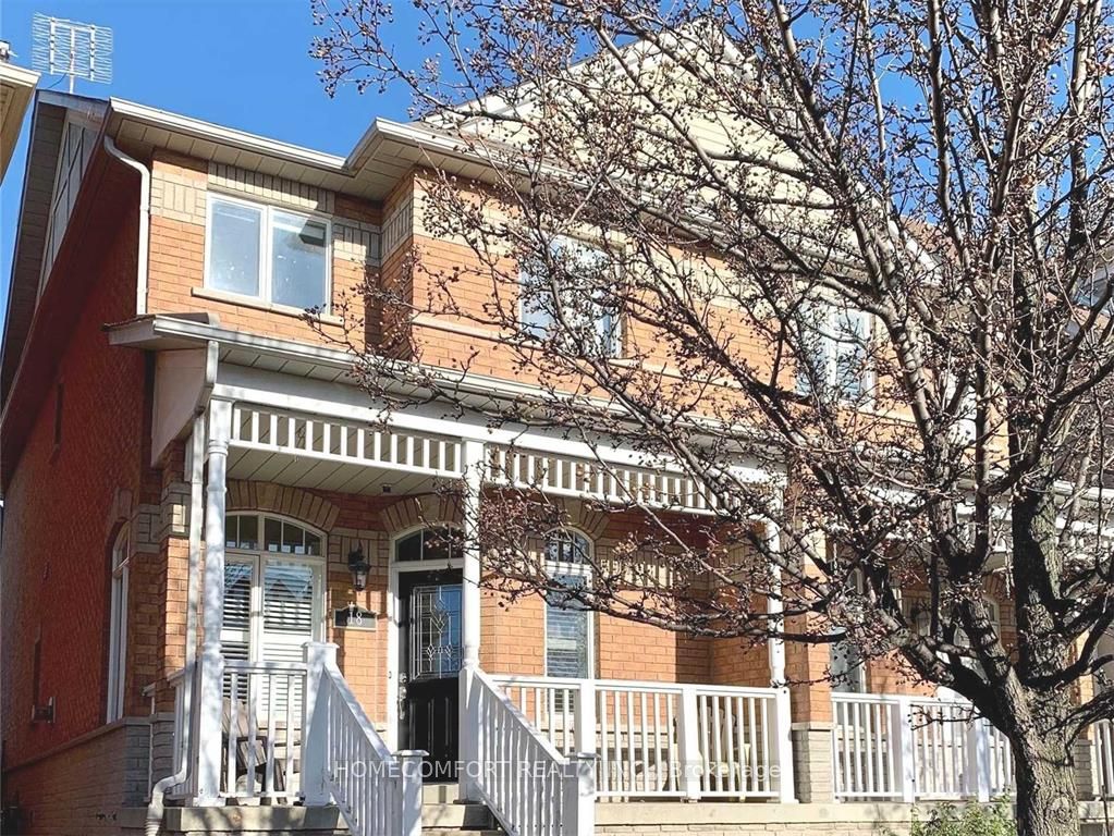 18 Glendennan Avenue
