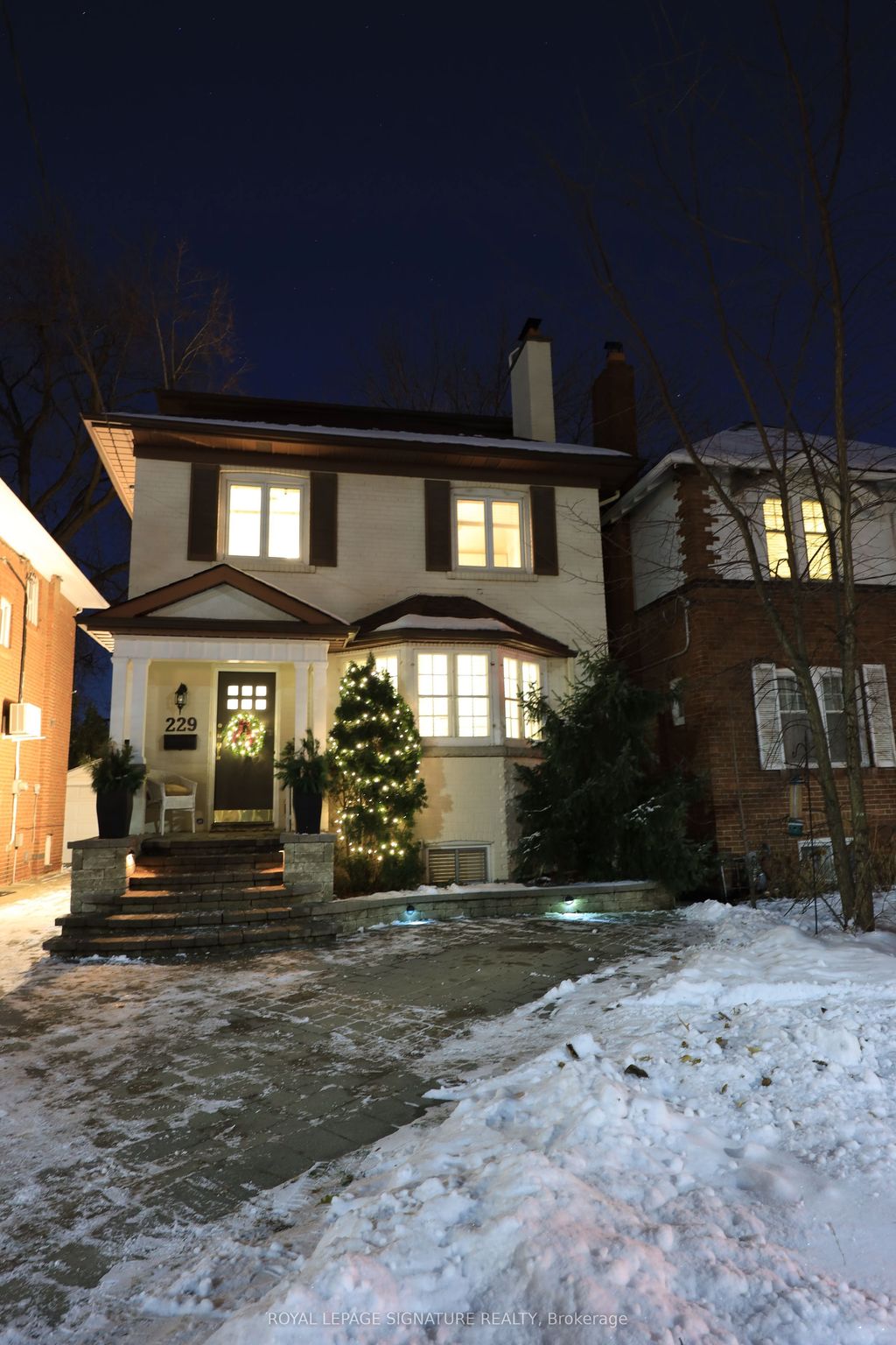 Photo of 229 Glengrove Avenue W, Toronto, ON M4R 1P4 (MLS # C12615230)