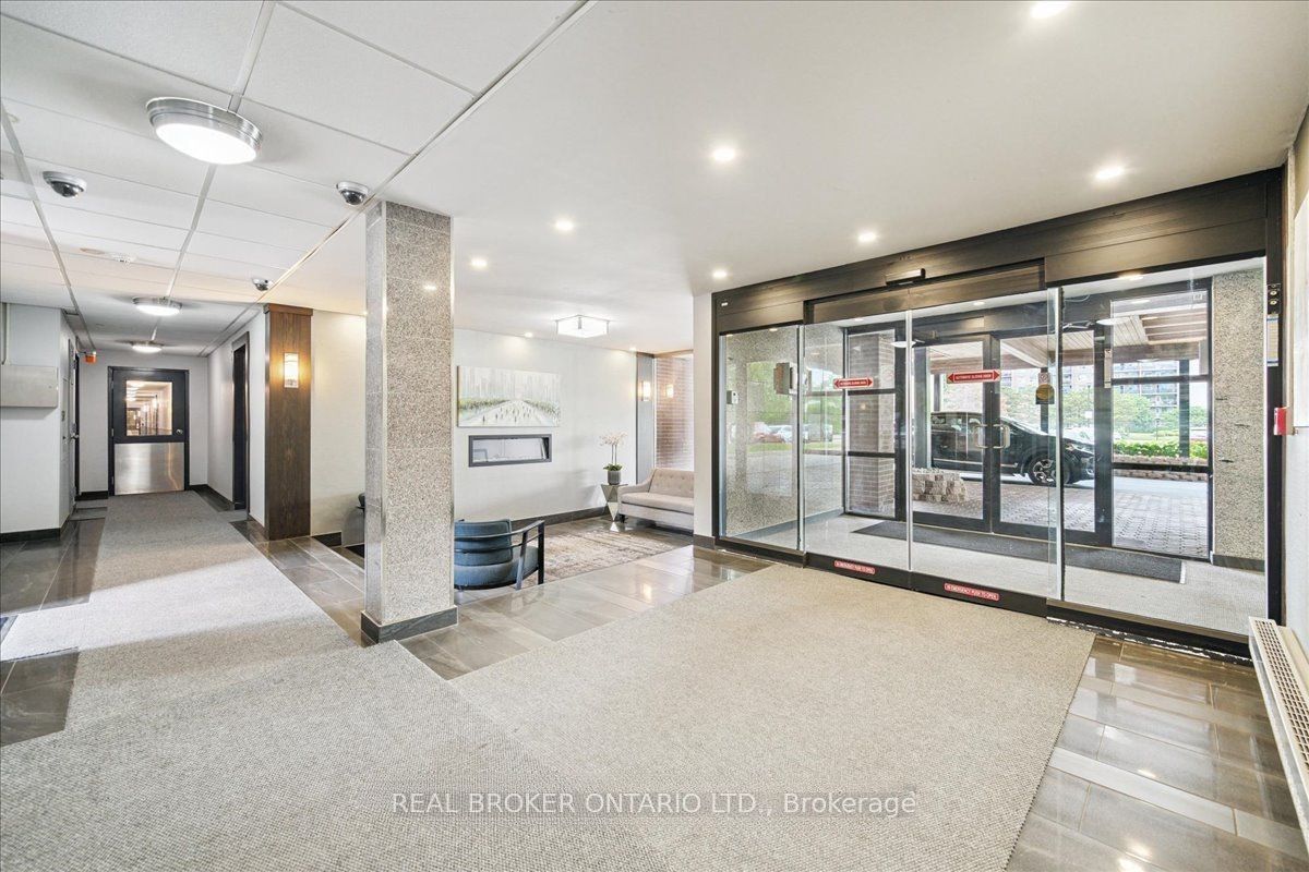 1660 Bloor Street 411