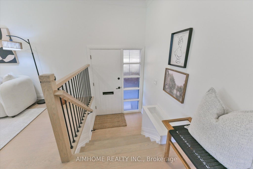 Photo of 121 Wyndcliff Crescent, Toronto, ON M4A 2J9 (MLS # C13837826)