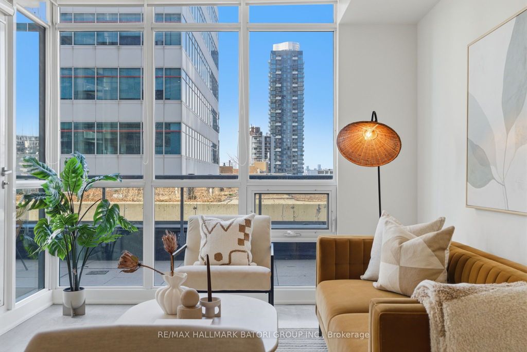 Photo of 30 Roehampton Avenue #706, Toronto, ON M4P 0B9 (MLS # C12960006)