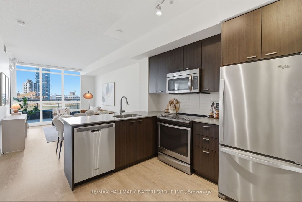 Photo of 30 Roehampton Avenue #706, Toronto, ON M4P 0B9 (MLS # C12960006)