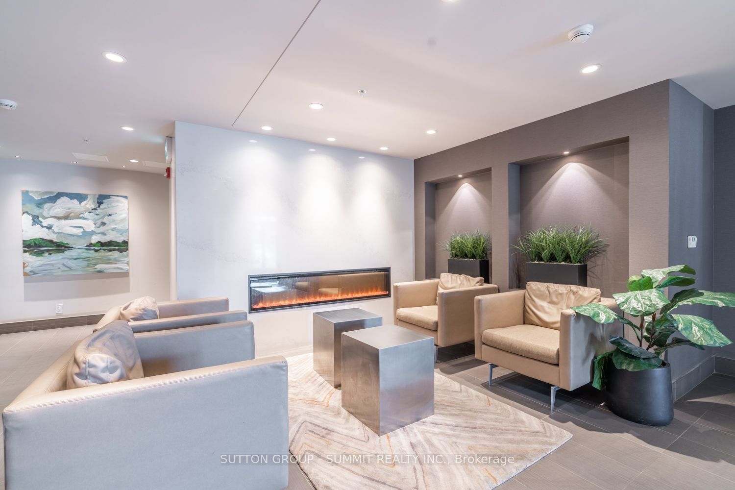 1105 LEGER Way 616