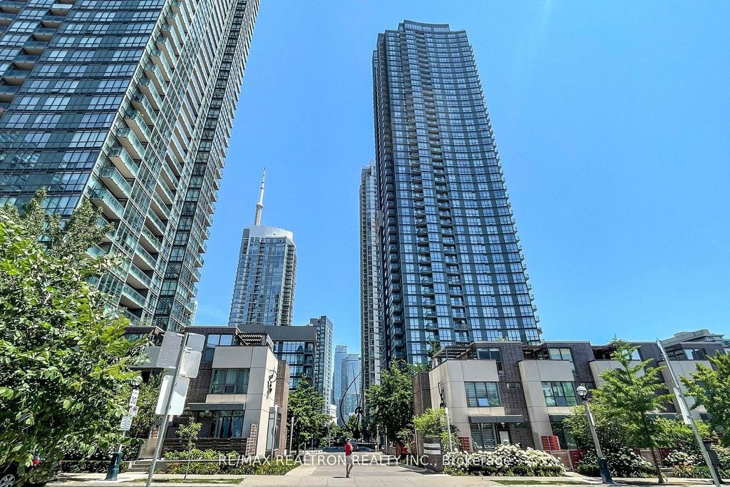 Photo of 11 Brunel Court #PH2, Toronto, ON M5V 3Y3 (MLS # C12639788)