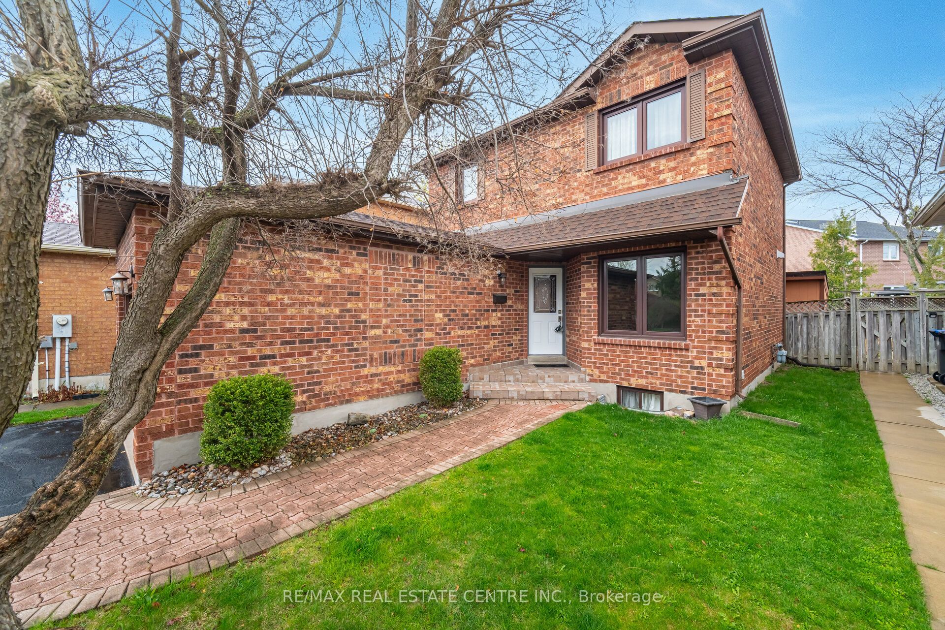 3304 Greenbelt Crescent