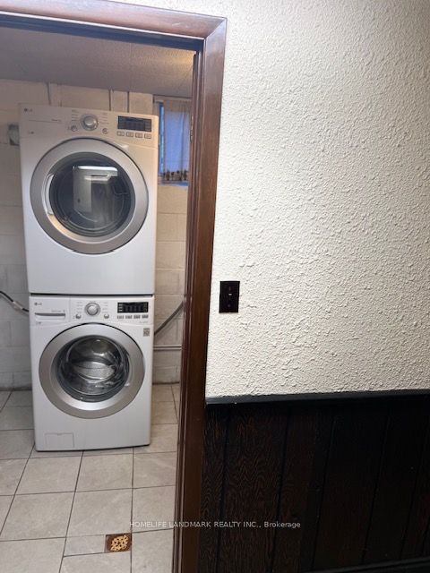 1216 Shamir Crescent Lower Level