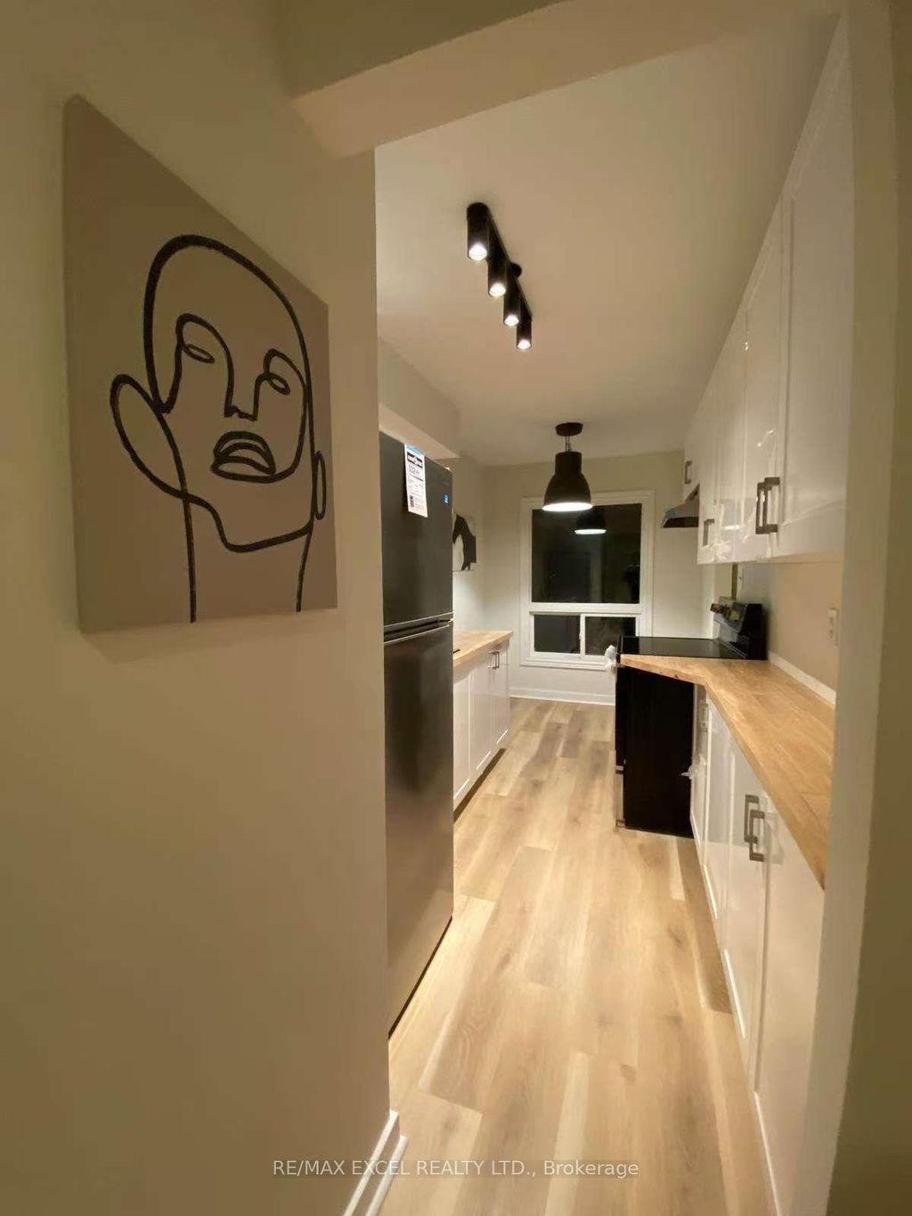 Photo of 111 ALBERT Street S, Kawartha Lakes, ON K9V 6G1 (MLS # X12650646)