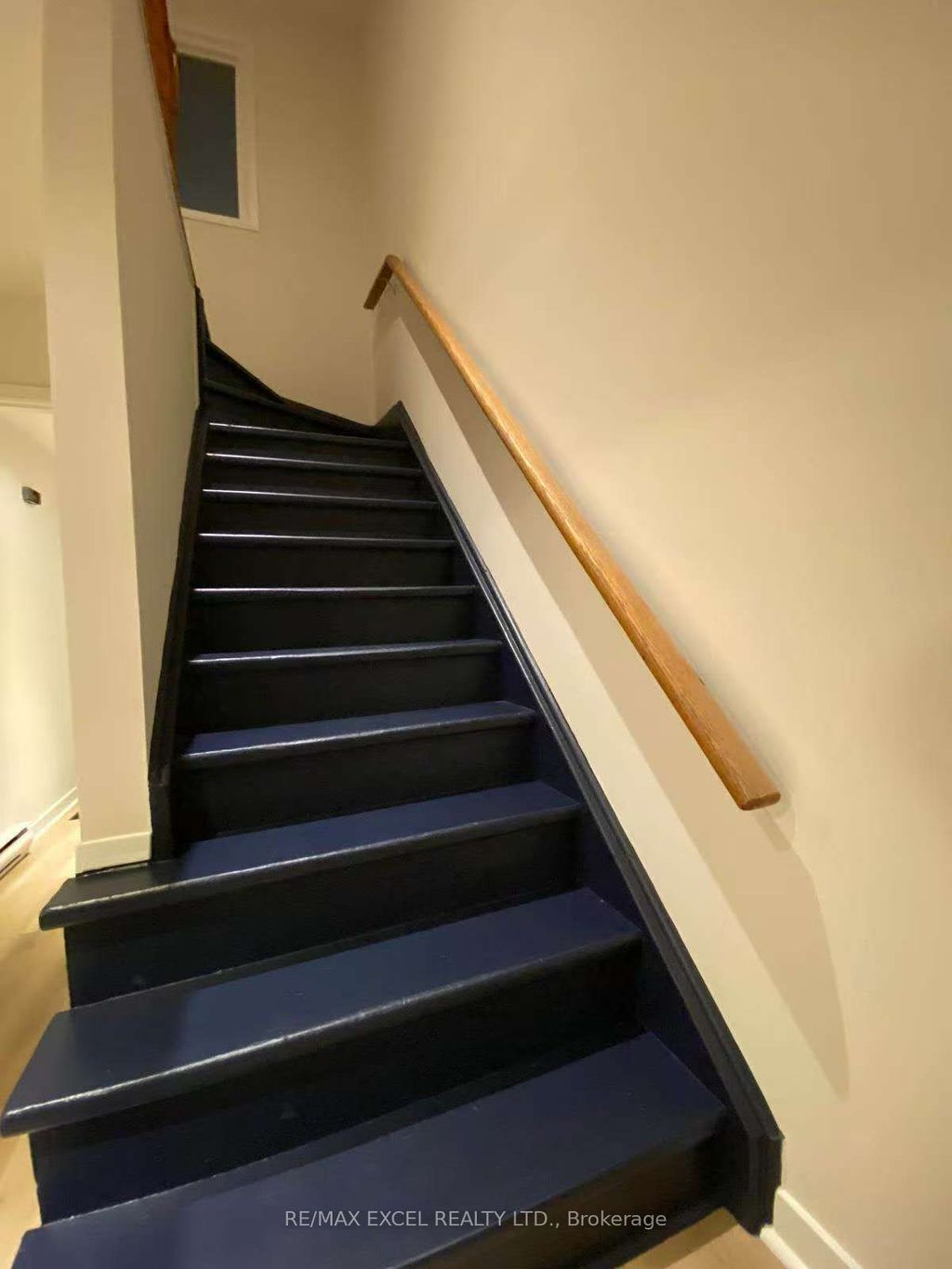 Photo of 111 ALBERT Street S, Kawartha Lakes, ON K9V 6G1 (MLS # X12650646)