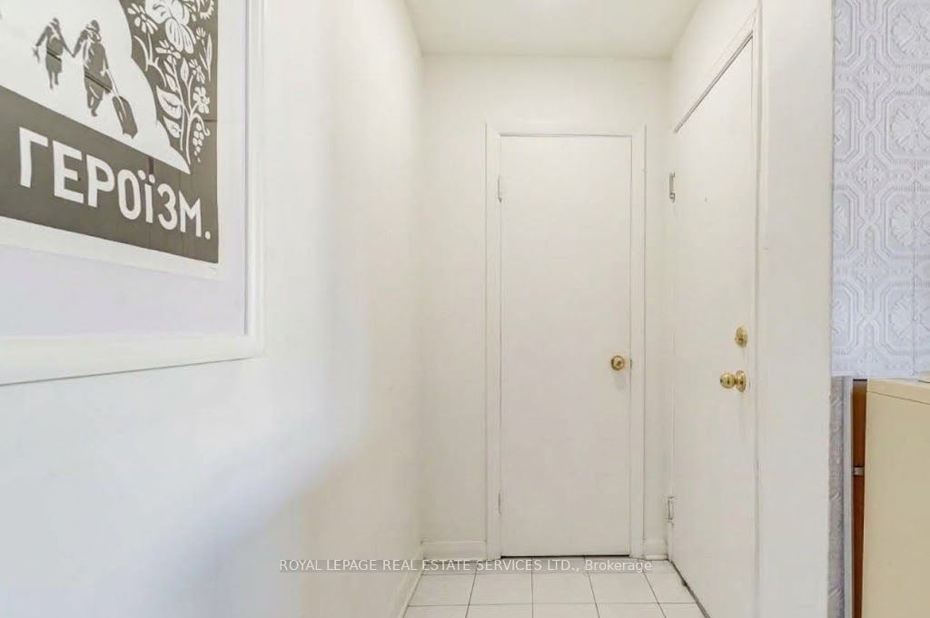 74 Burlington Street 1