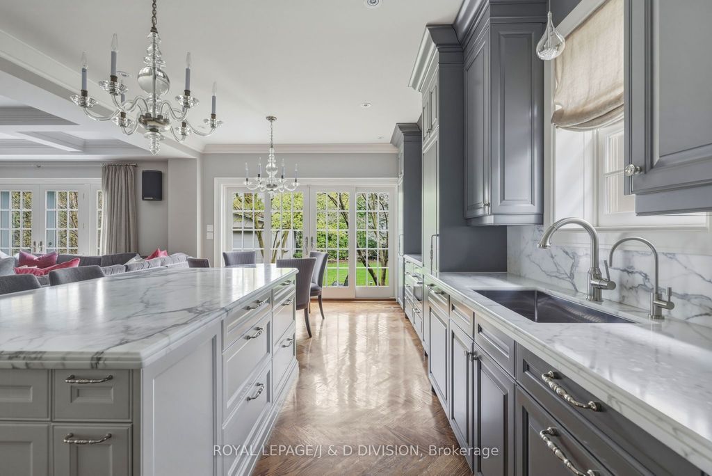 Photo of 118 Strathallan Boulevard, Toronto, ON M5N 1S7 (MLS # C13057690)
