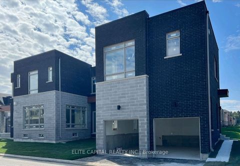 195 Milky Way Drive Richmond Hill ON L4C 5H3