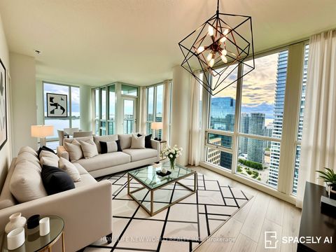 33 BAY Street S 3812 Toronto ON M5J 2Z3