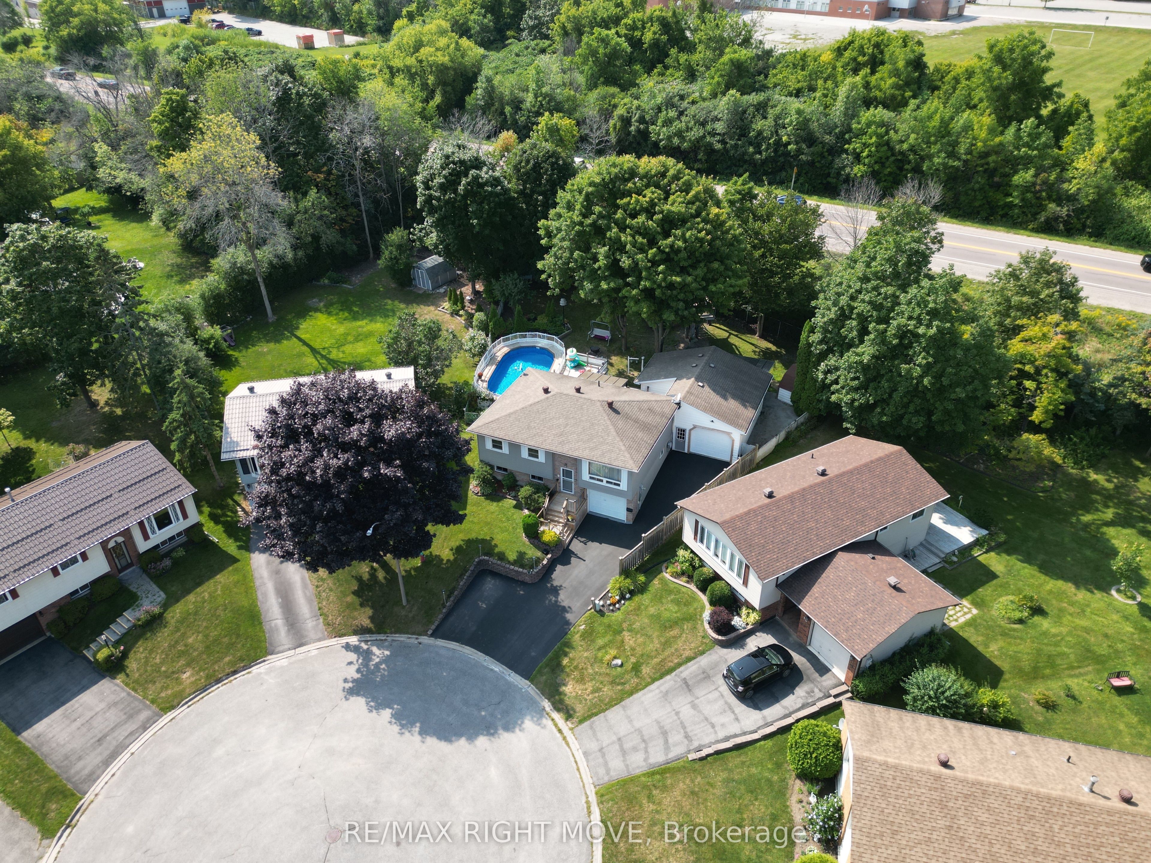 8 Gaudaur Court
