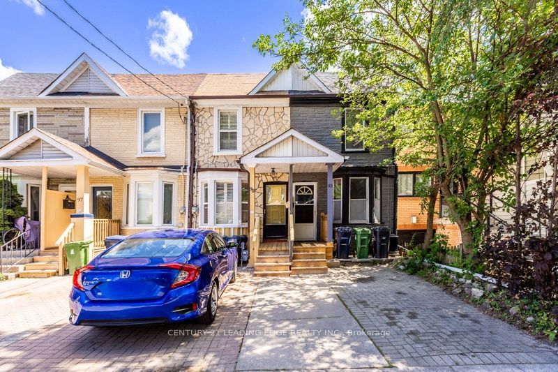 93 Muriel Avenue N