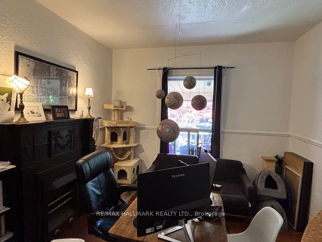 33 Salem Avenue Main Floor