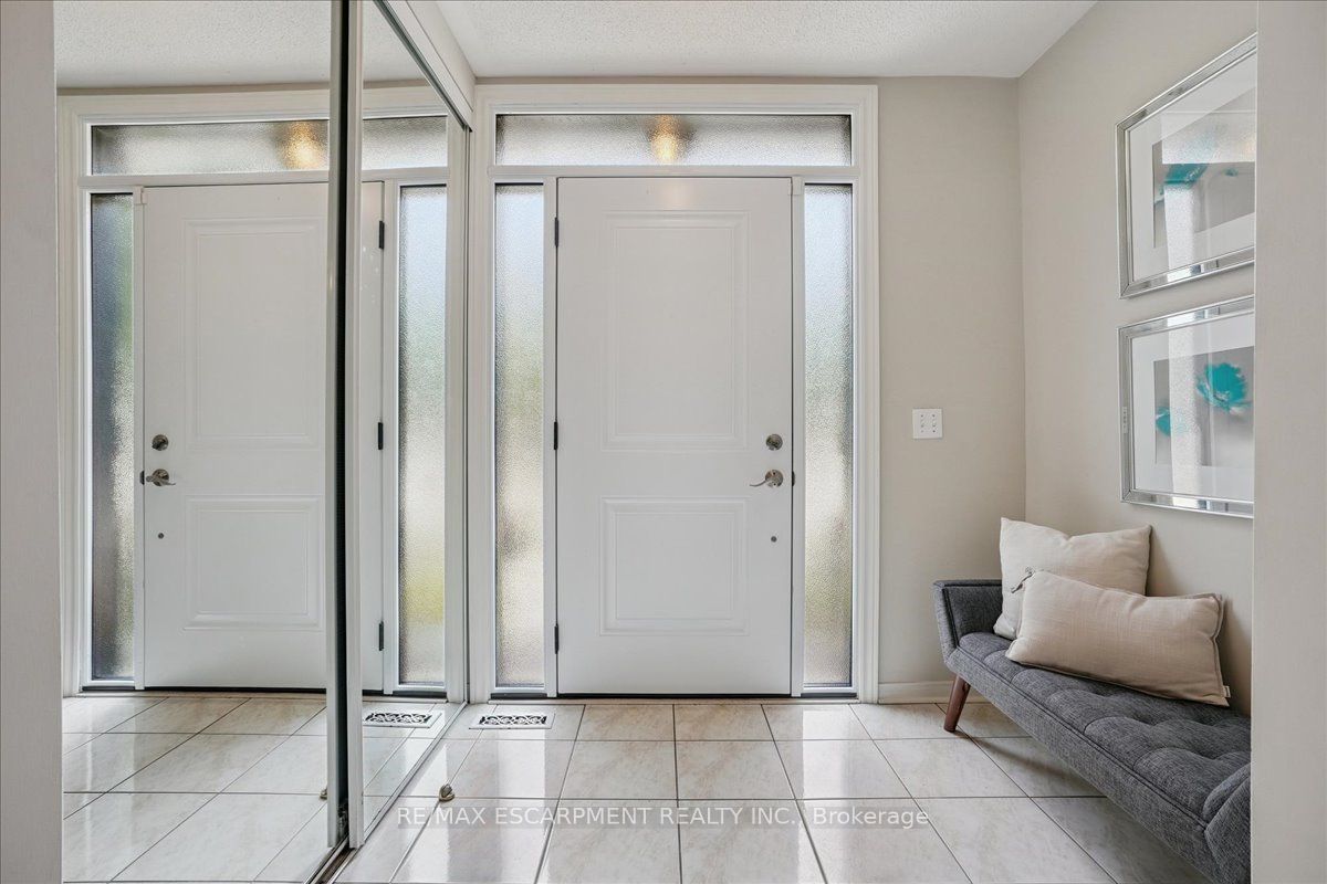 105 River Glen Boulevard