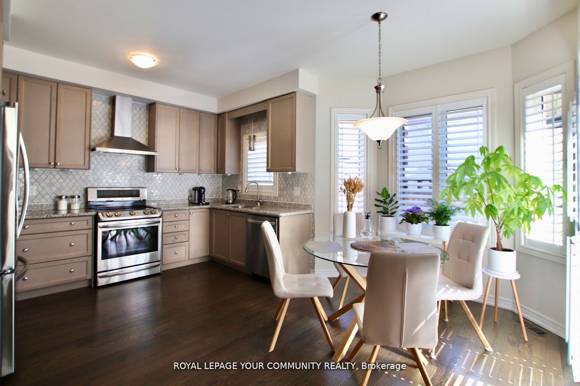 101 Thornbush Boulevard