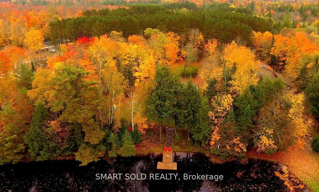 Photo of 105 MUSKOKA GLENS COTTAGE Road, Huntsville, ON P1H 2N5 (MLS # X12450863)