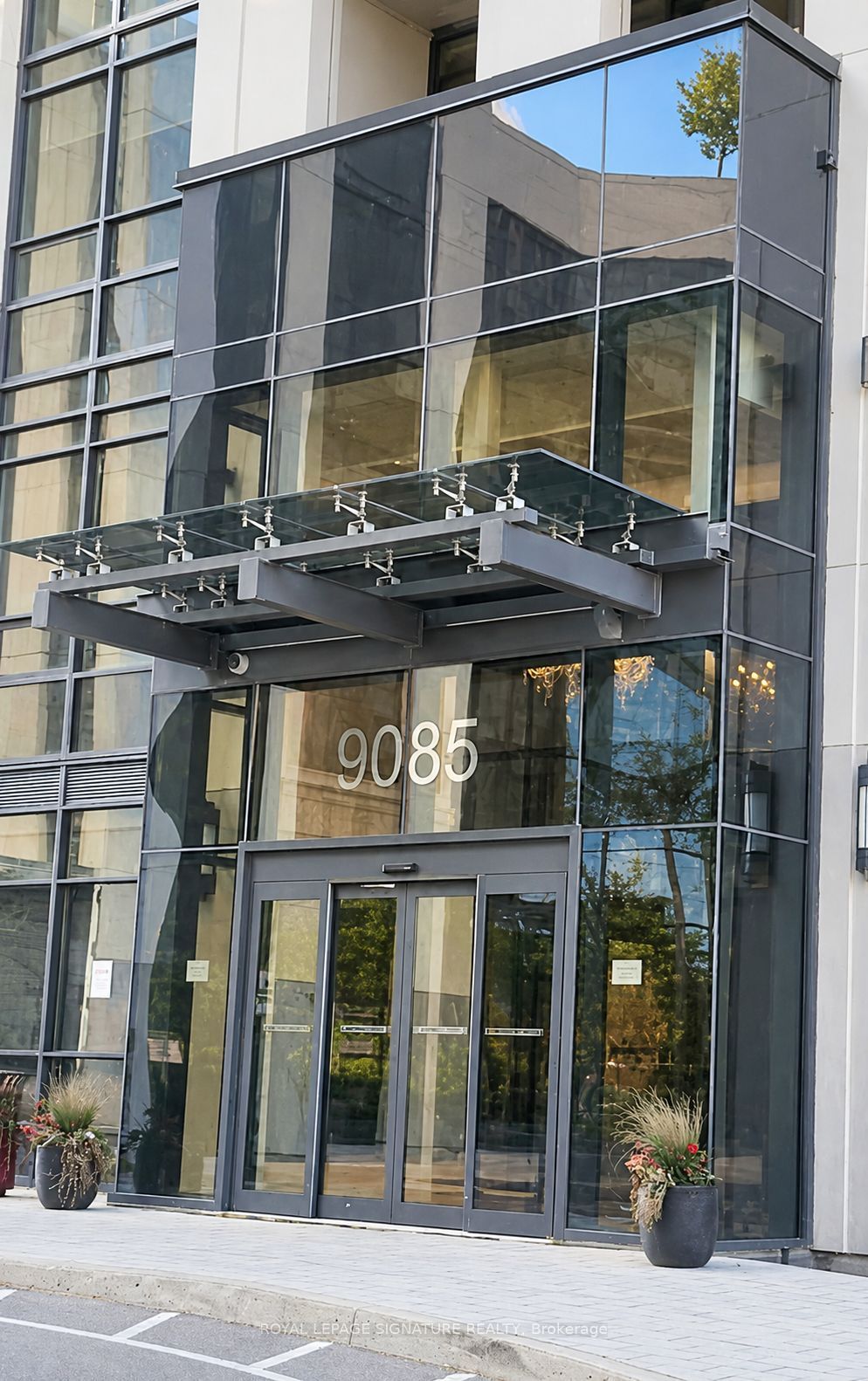 9085 Jane Street 610