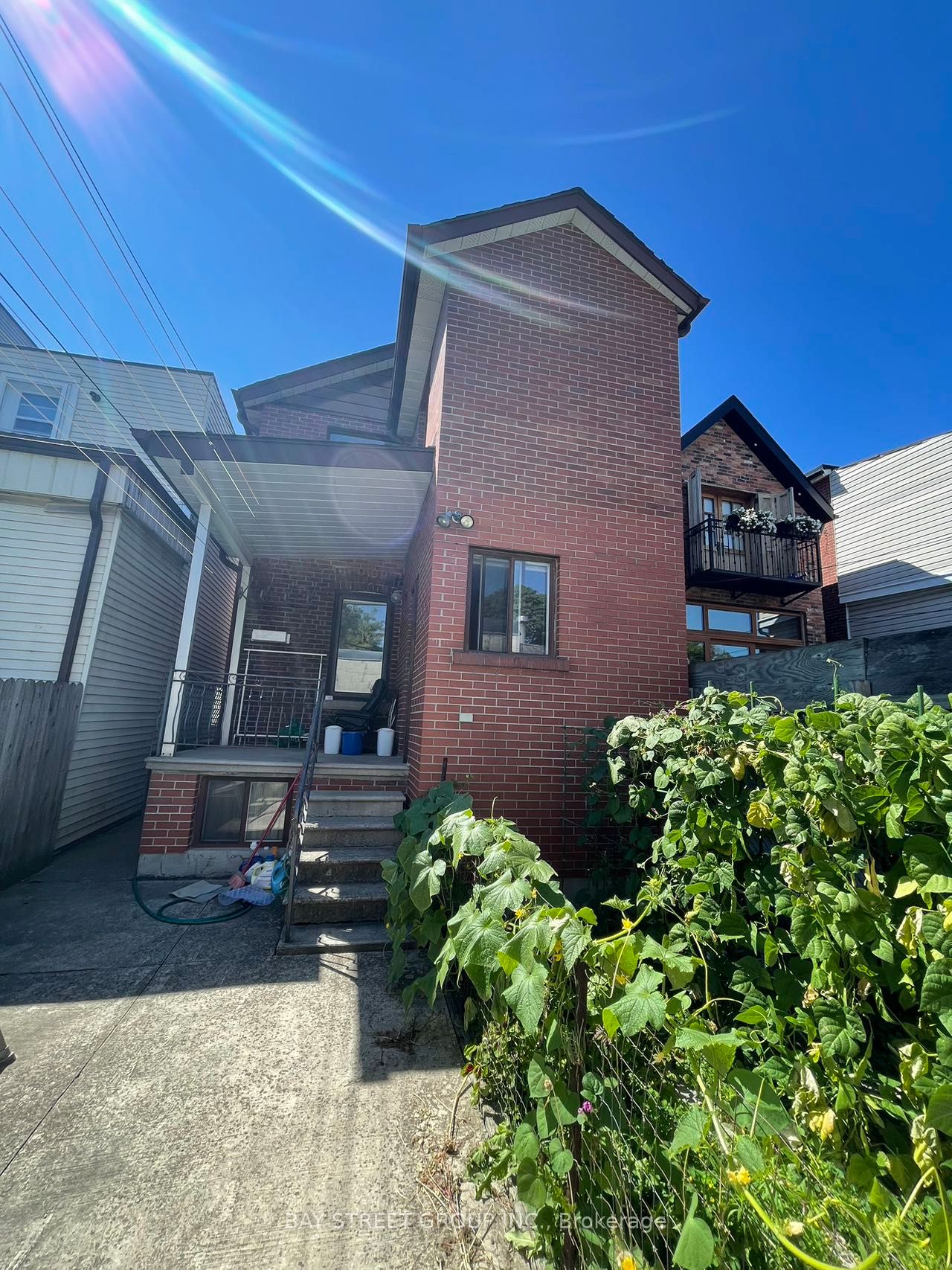 543 Crawford Street