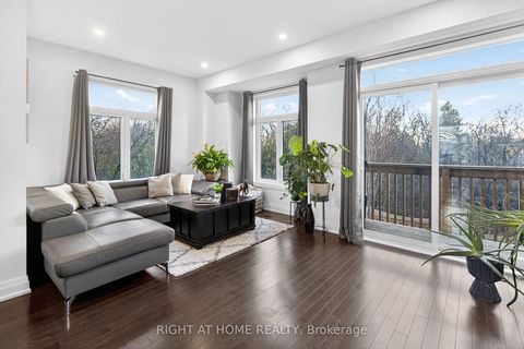 1802 Mitoff Place Mississauga ON L4W 0E8