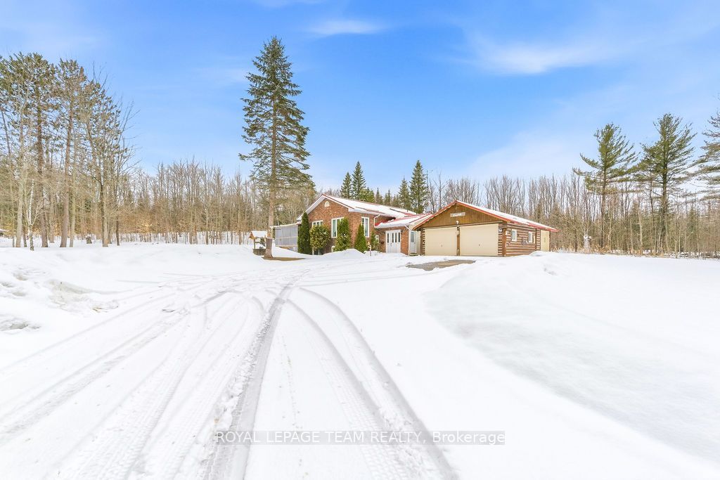 Photo of 4379 Highway No. 523 Highway, South Algonquin, ON K0J 2C0 (MLS # X12999258)