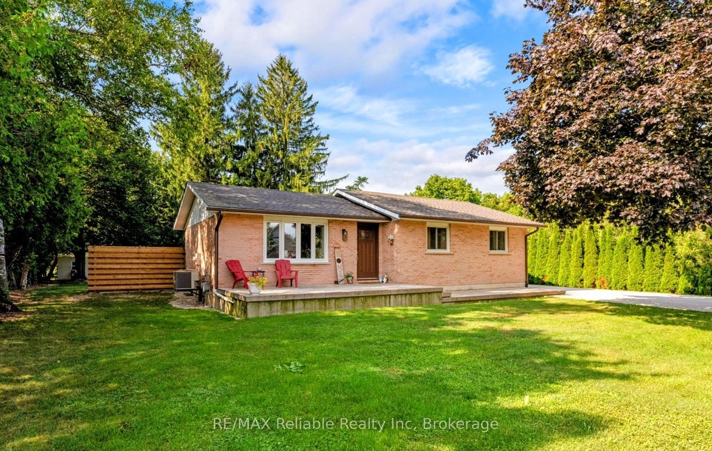 Photo of 38823 Vienna Street, Bluewater, ON N0M 2R0 (MLS # X13822216)