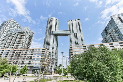 15 Iceboat Terrace 3308 Toronto ON M5V 4A5