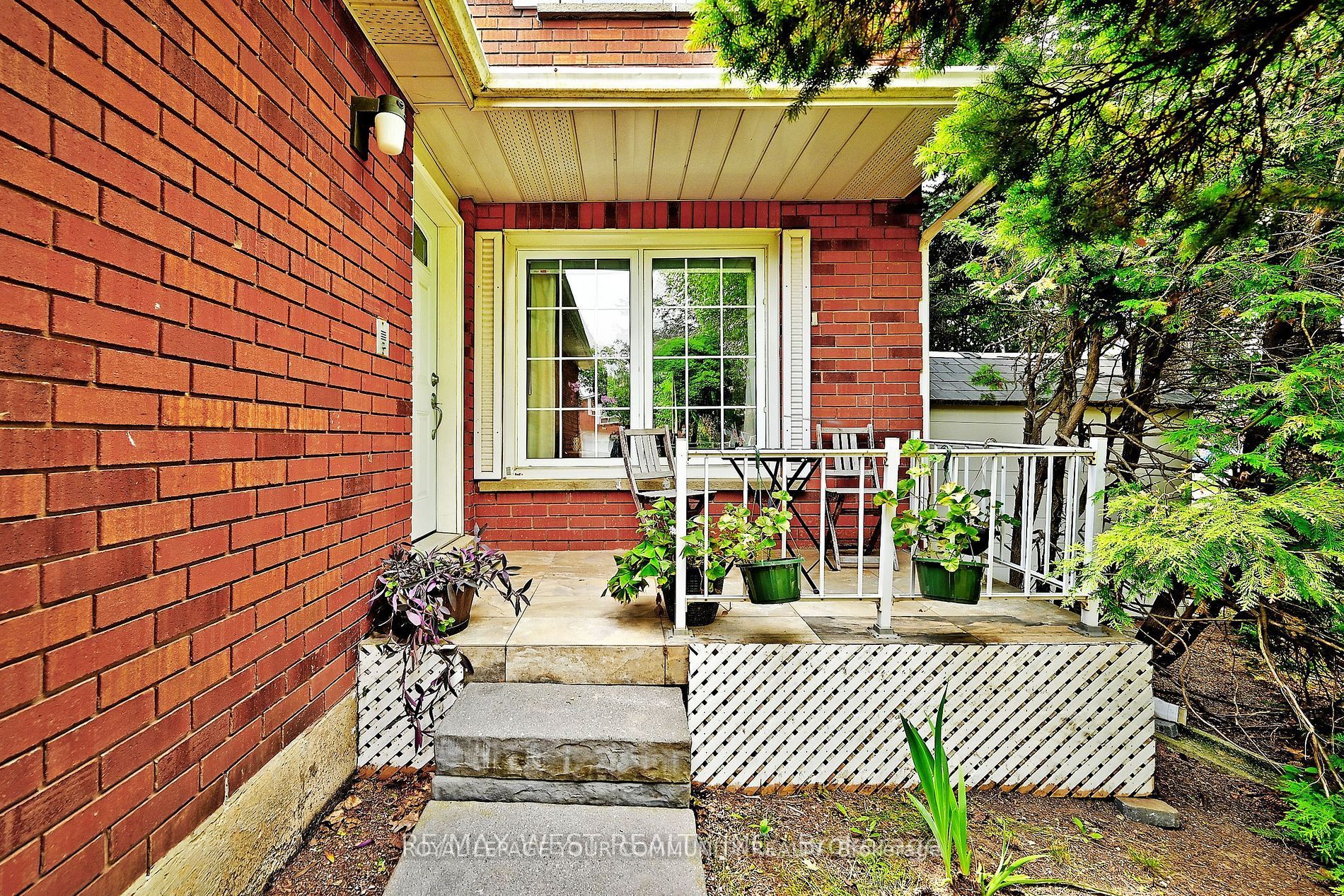 348 Brownridge Drive