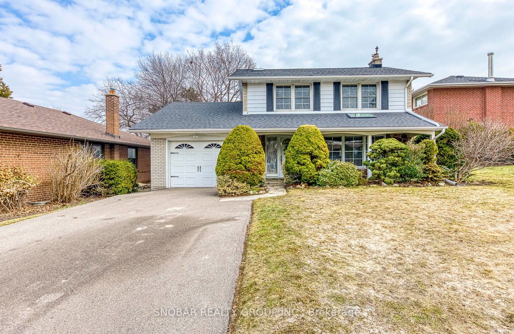 Photo of 39 Beaver Bend Crescent, Toronto, ON M9B 5R2 (MLS # W12873890)