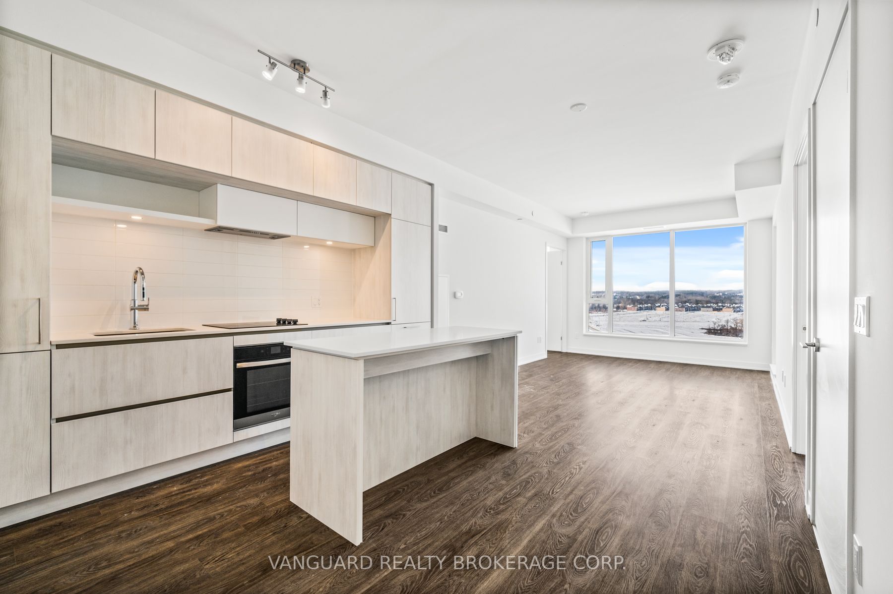 2 David Eyer Road 1126