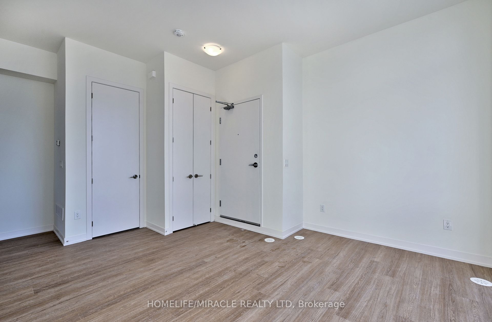 14 David Eyer Road 1017