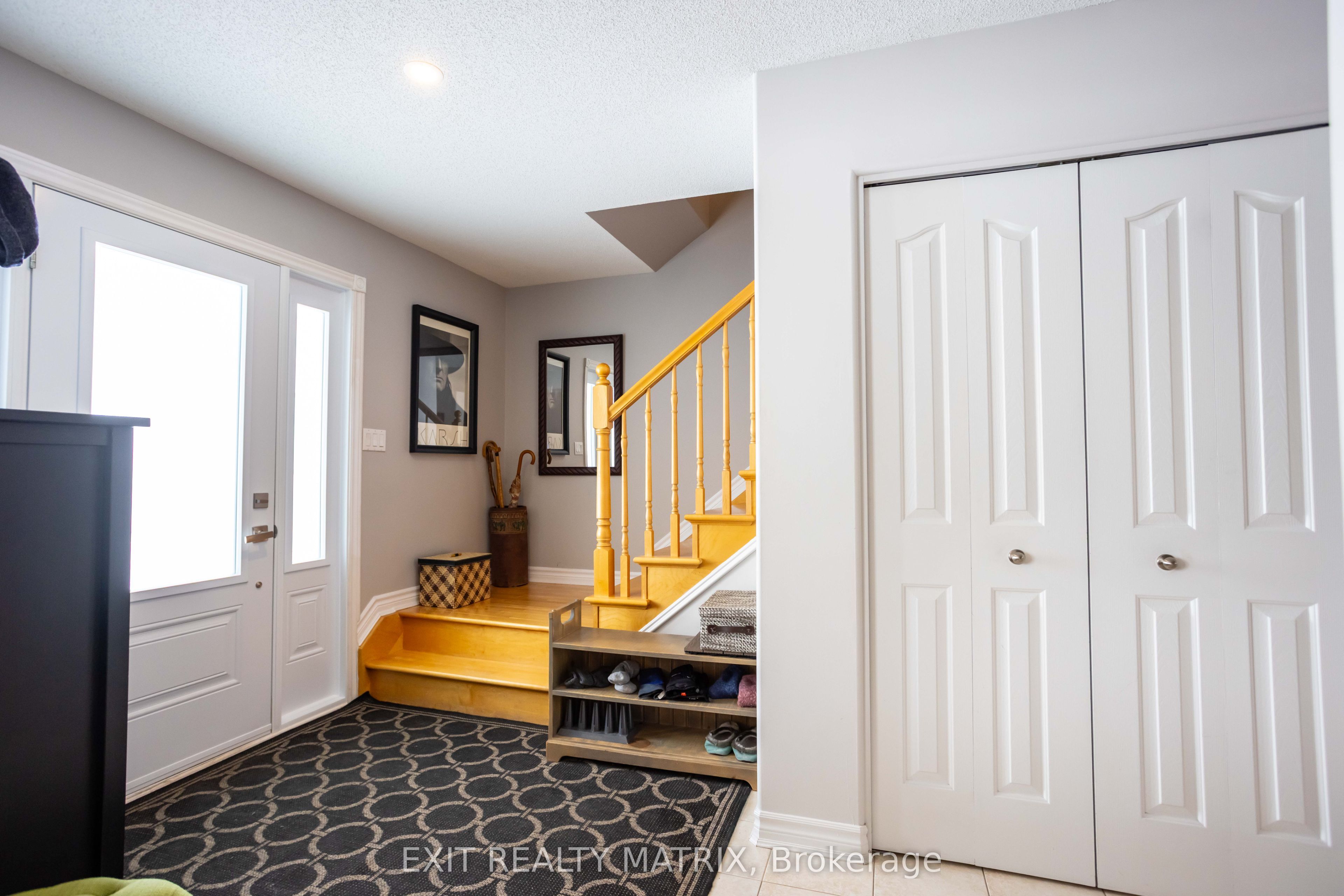 106 Lachaine Street - Photo 3