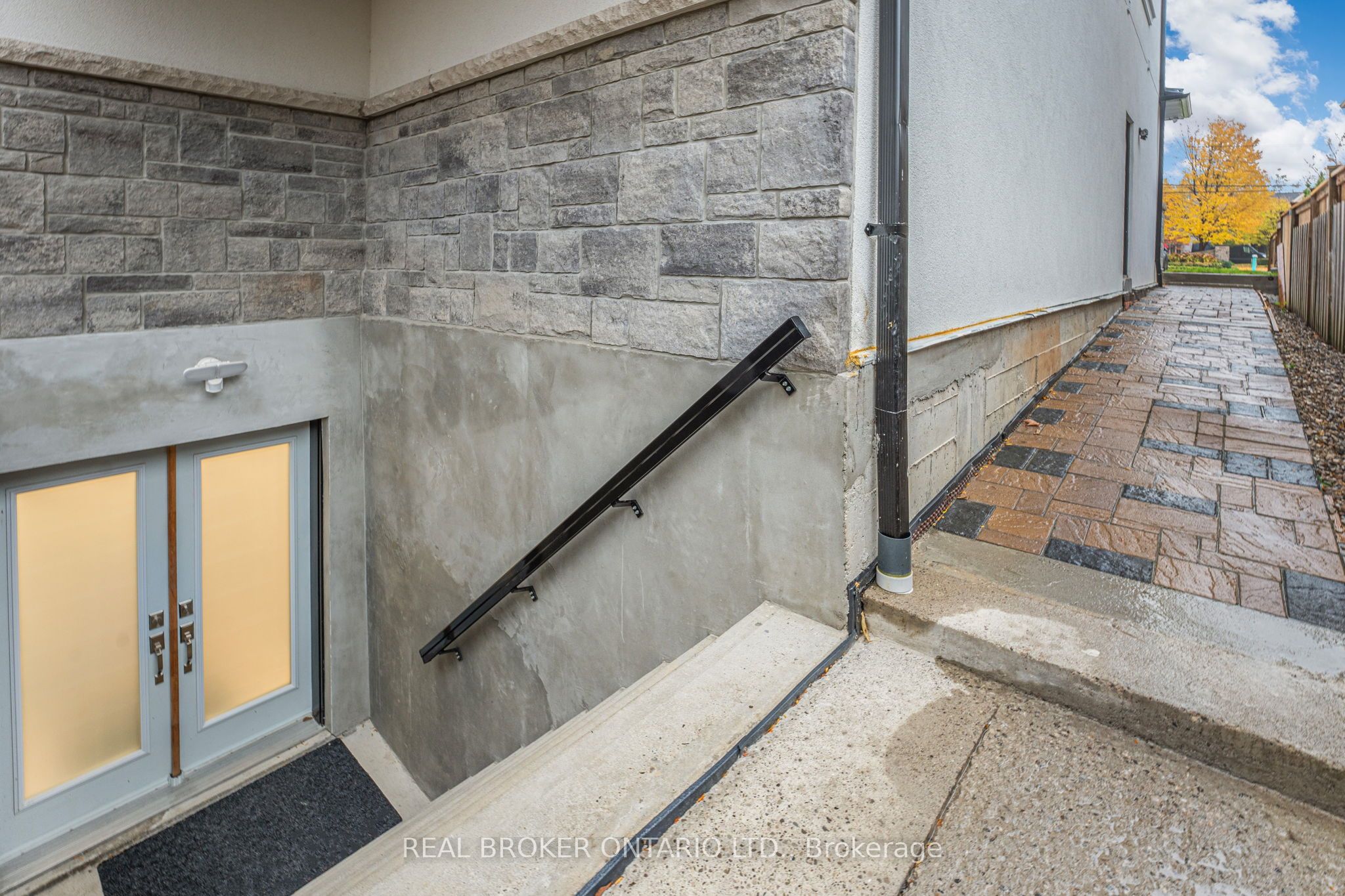 330 Maple Avenue BSMT