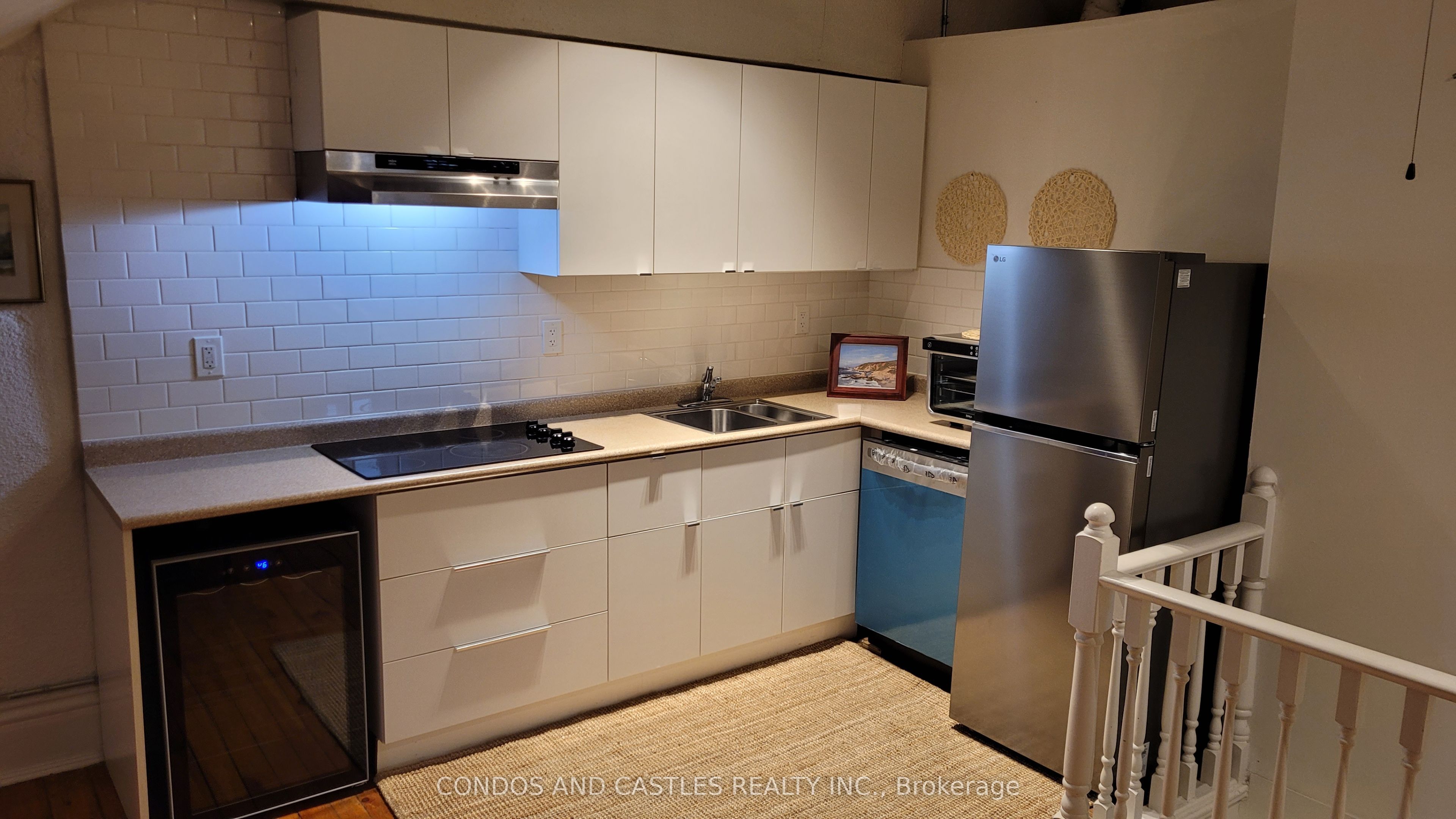 467 Richmond Street E