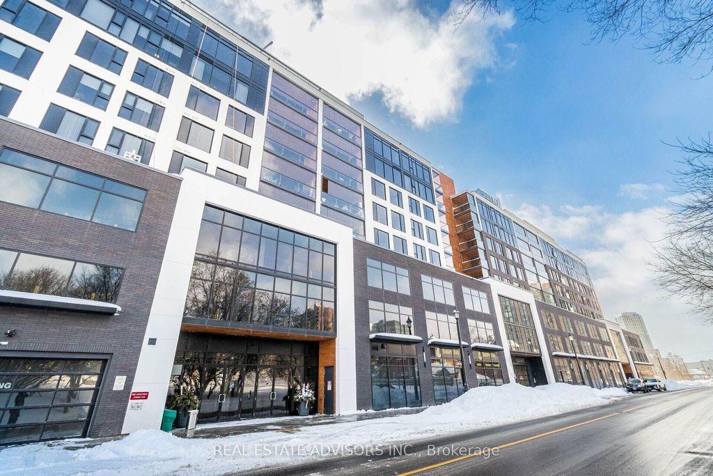 Photo of 185 Dunlop Street E #716, Barrie, ON L4M 1B2 (MLS # S12902462)